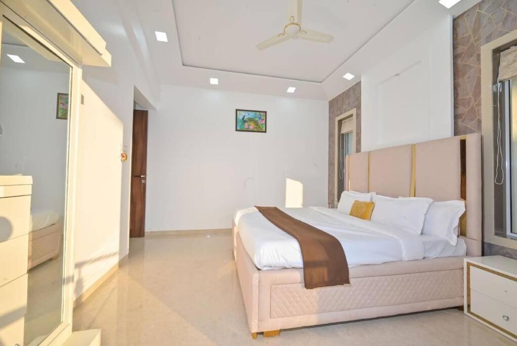 Royal Paradise Villa Lonavala Buitenkant foto