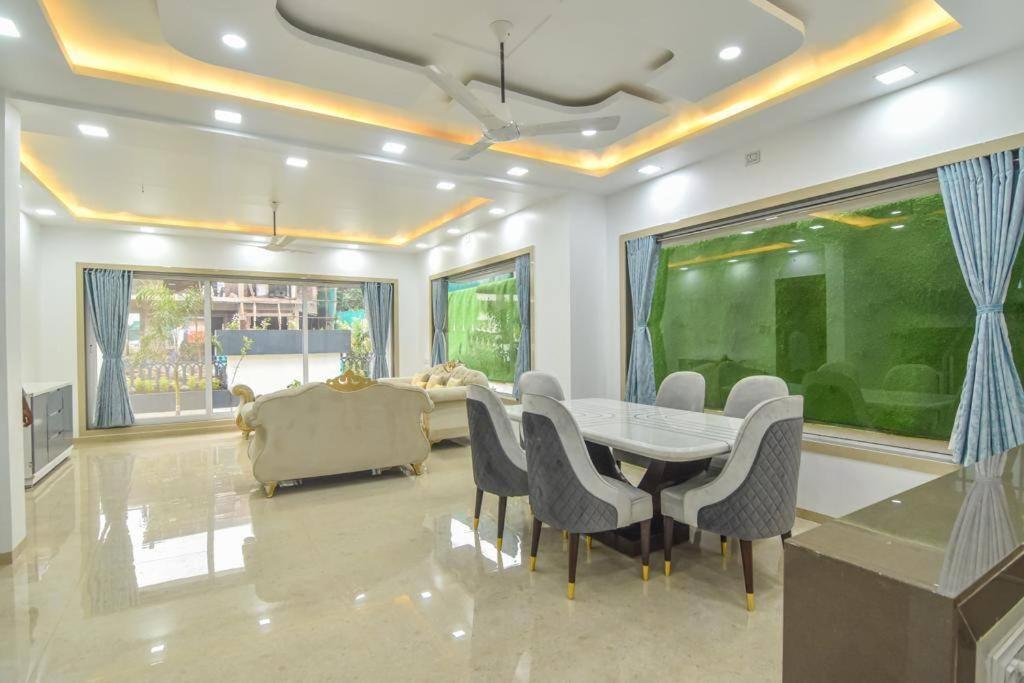 Royal Paradise Villa Lonavala Buitenkant foto